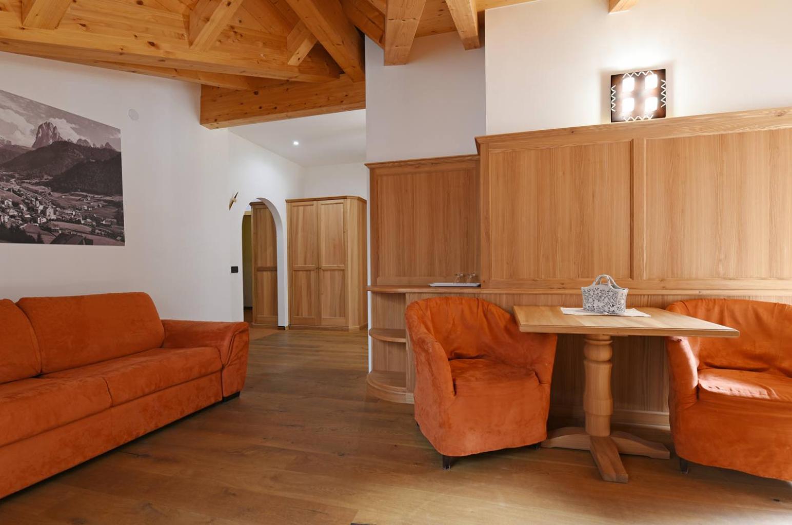 Hotel Brunello Urtijëi Dış mekan fotoğraf